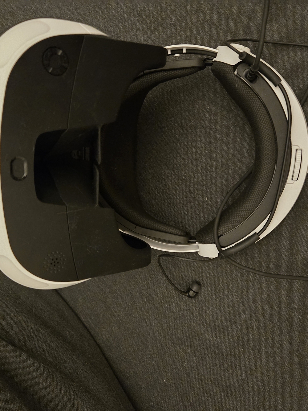 Sony VR Headset in White and Black with Integrated Earbuds